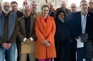 diputada-libertaria-lourdes-arrieta-junto-otros-diputados-su-visita-represores-la-carcel