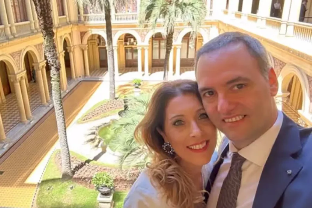 adorni y esposa