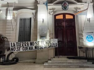 Ley de tierra